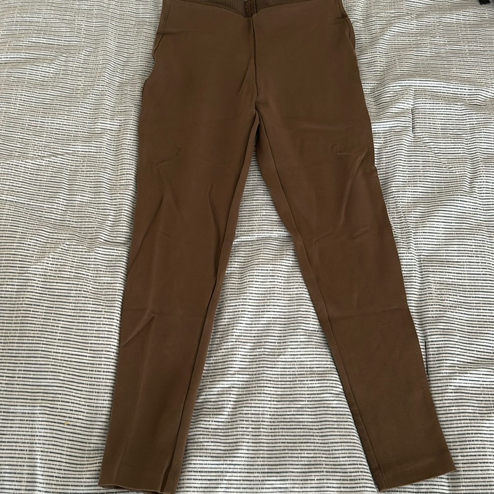 Dressy leggings